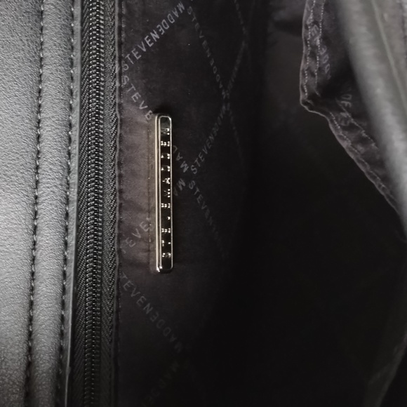 Steve Madden Purse - Picture 11 of 12